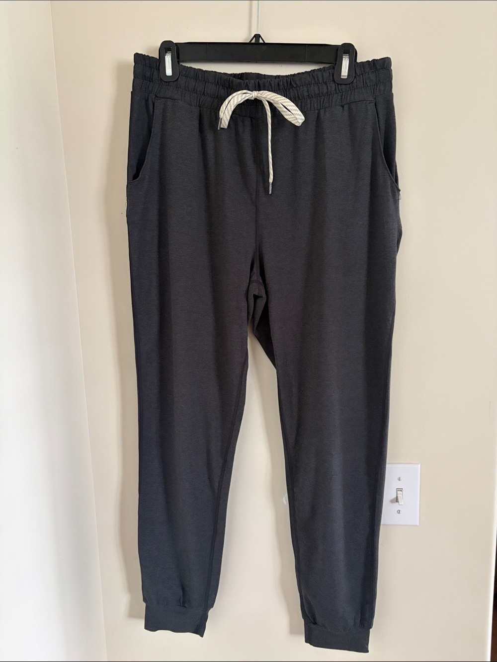 American Outback Joggers